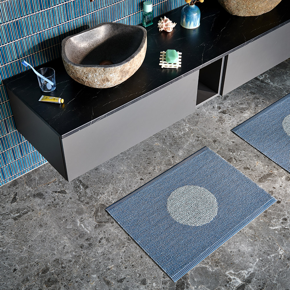 VERA POP - petit tapis 70x50 - RIVER BLUE – Image 3